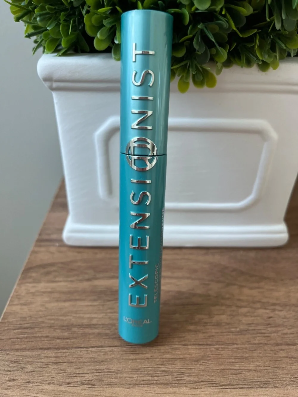 L'Oréal Paris  Extensionist Waterproof Mascara , Black Noir !